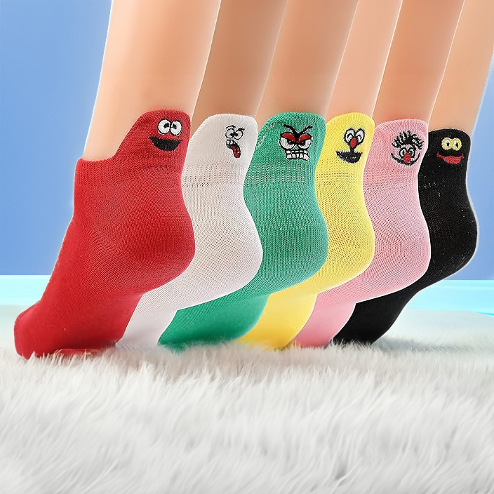 ZOE'S FUNNY FACE SOCKS (6 PACK)